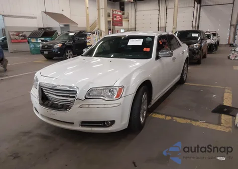 2012 Chrysler 300 Limited из США, поврежденный, VIN 2C3CCACG7CH182366